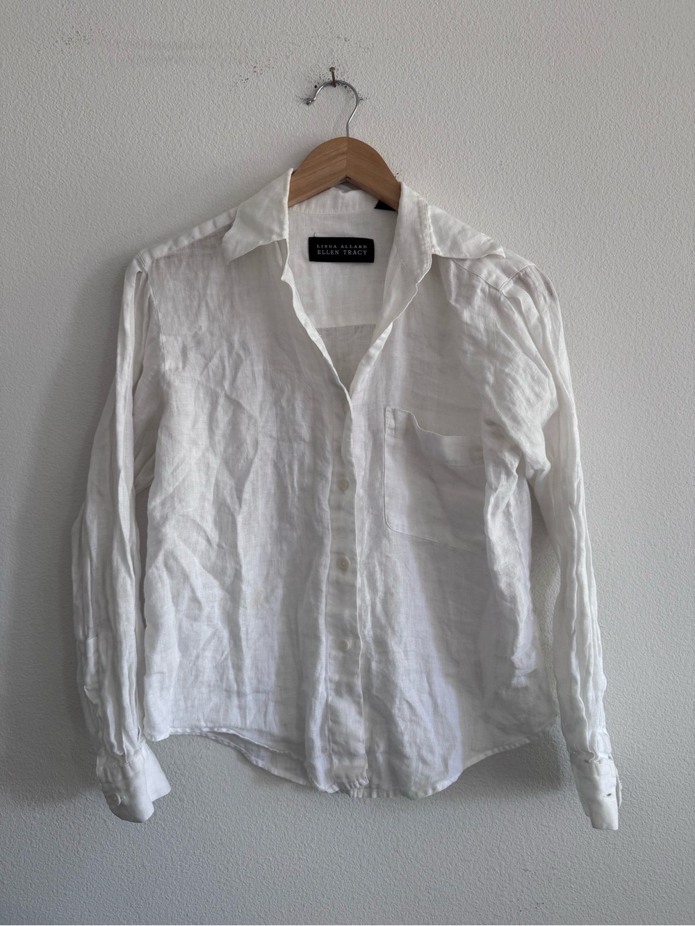 Ellen Tracy White Linen Button Down Shirt